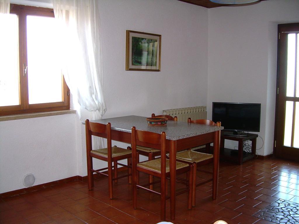 Ferienwohnung Casa Mary Brenzone sul Garda Zimmer foto