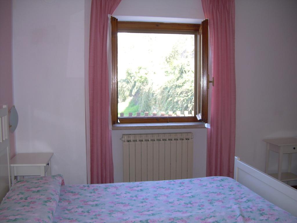 Ferienwohnung Casa Mary Brenzone sul Garda Zimmer foto