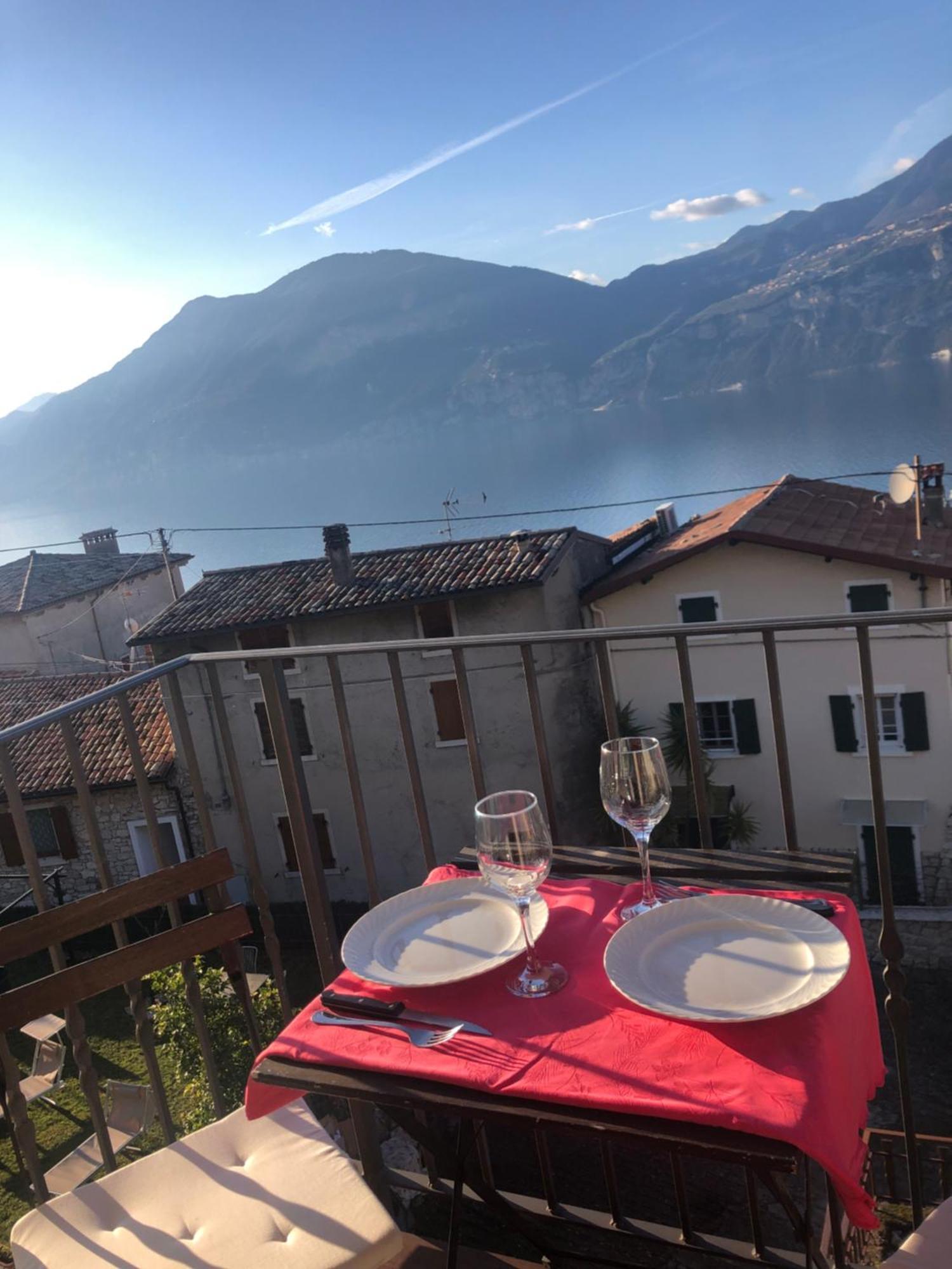 Ferienwohnung Casa Mary Brenzone sul Garda Exterior foto