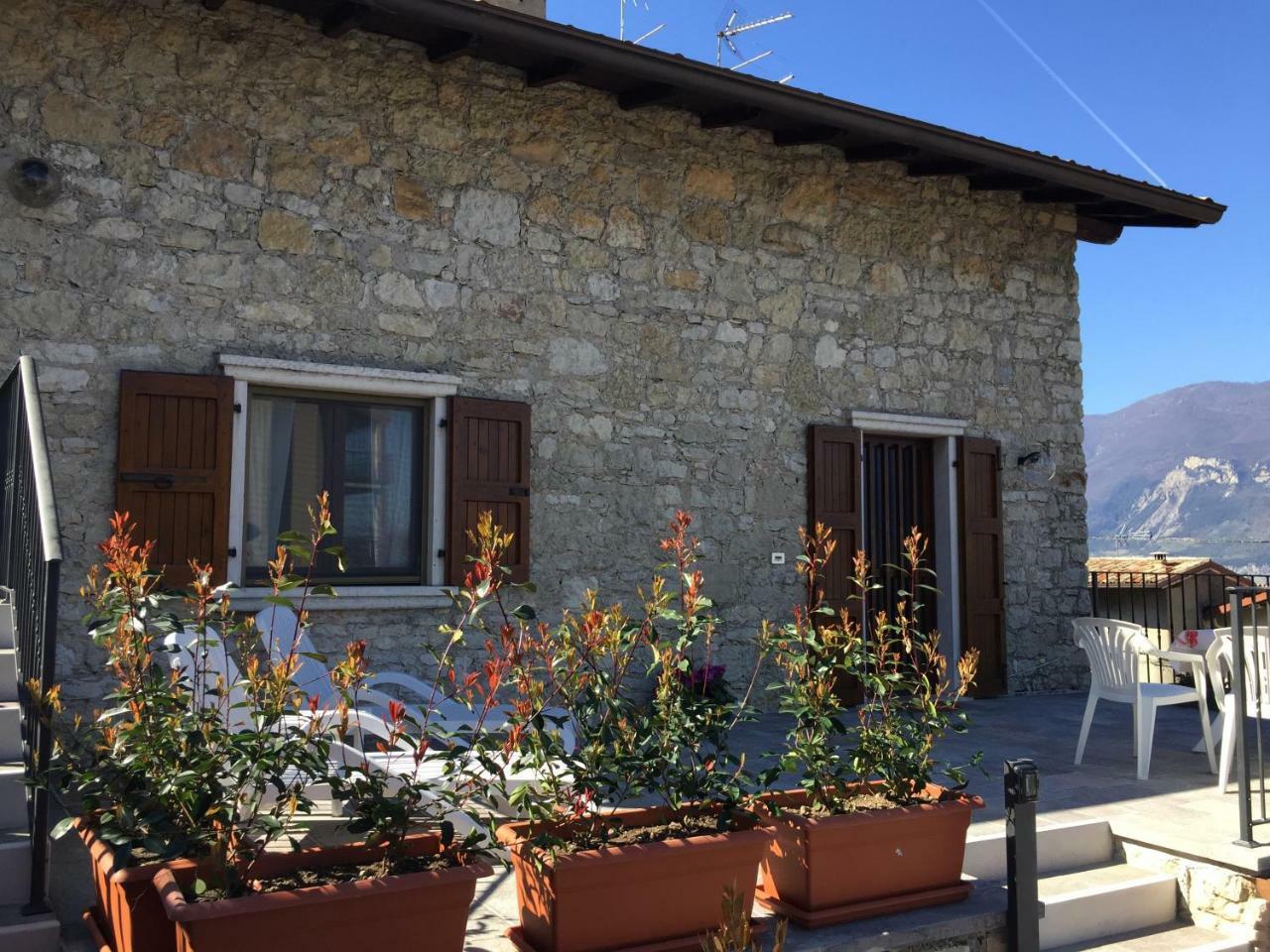Ferienwohnung Casa Mary Brenzone sul Garda Exterior foto